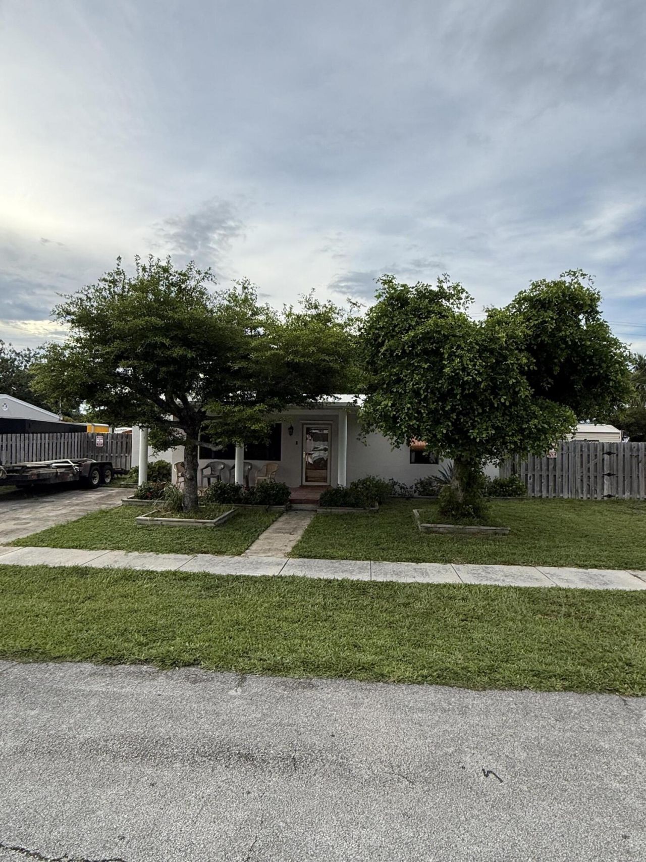 817 Elm Road, West Palm Beach, FL 33409 Photo