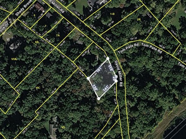 2208 David Miller Road, Johnson City, TN 37604
