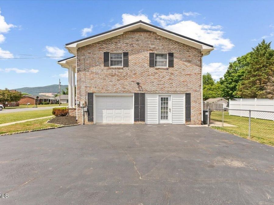 Property Image 46