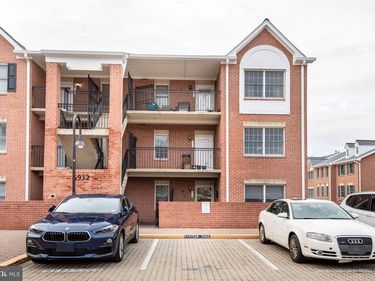 6932 FAIRFAX DRIVE, Unit 304, ARLINGTON, VA 22213