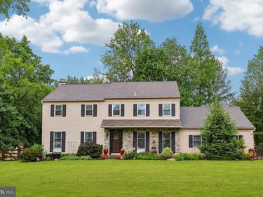 484 MOCKINGBIRD LANE, COLLEGEVILLE, PA 19426