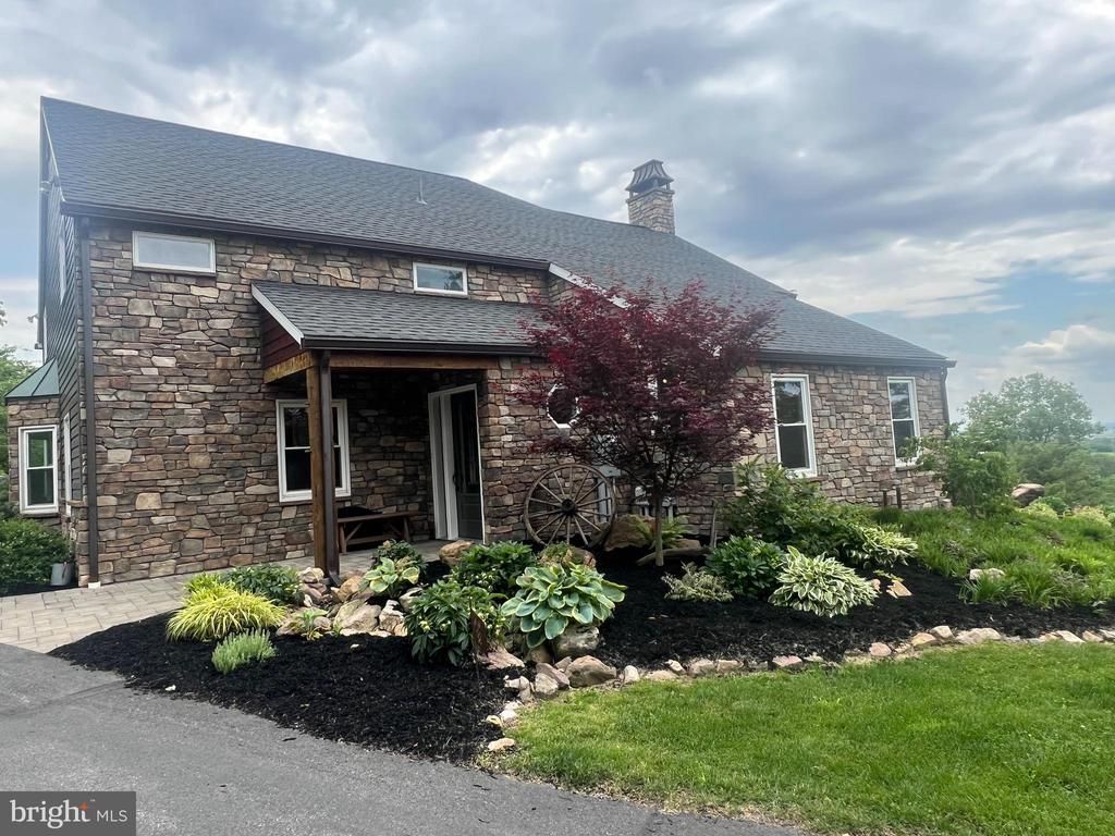 10787 LINCOLN WAY WEST W , FORT LOUDON, PA 17224