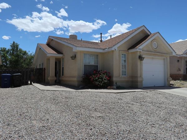 8322 Wynview Court NW, Albuquerque, NM 87120