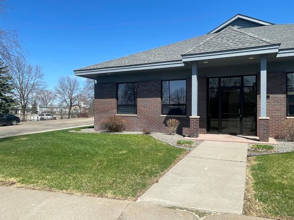 1725 Tower Drive W, Unit 140, Stillwater, MN 55082