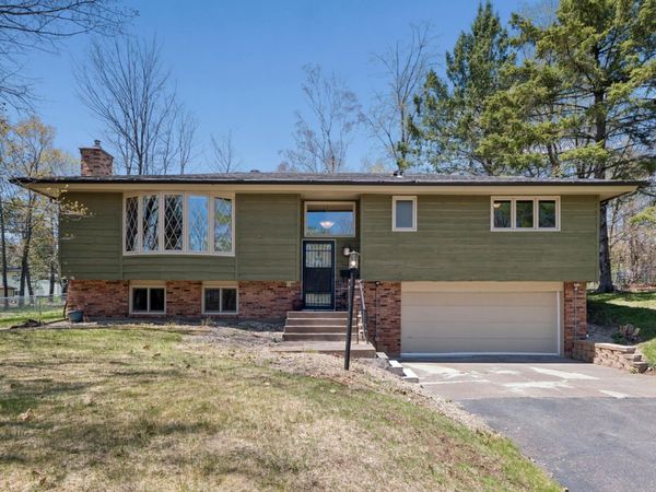 1501 Woodbury Lane, Duluth, MN 55803