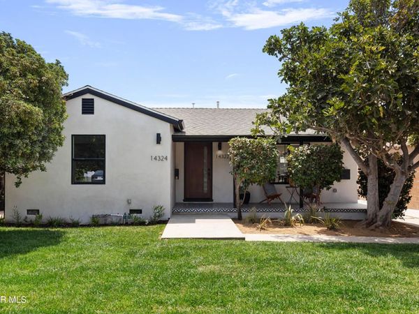 14322 Collins Street, Van Nuys, CA 91401