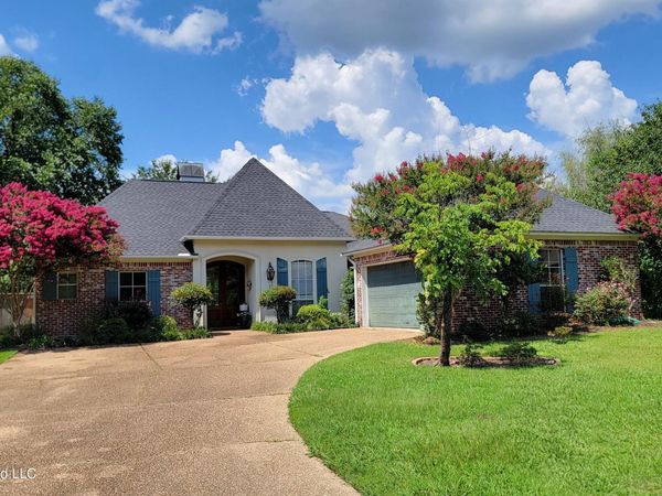 516 Florence Drive, Madison, MS 39110