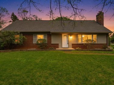 611 Rudy Lane, Louisville, KY 40207