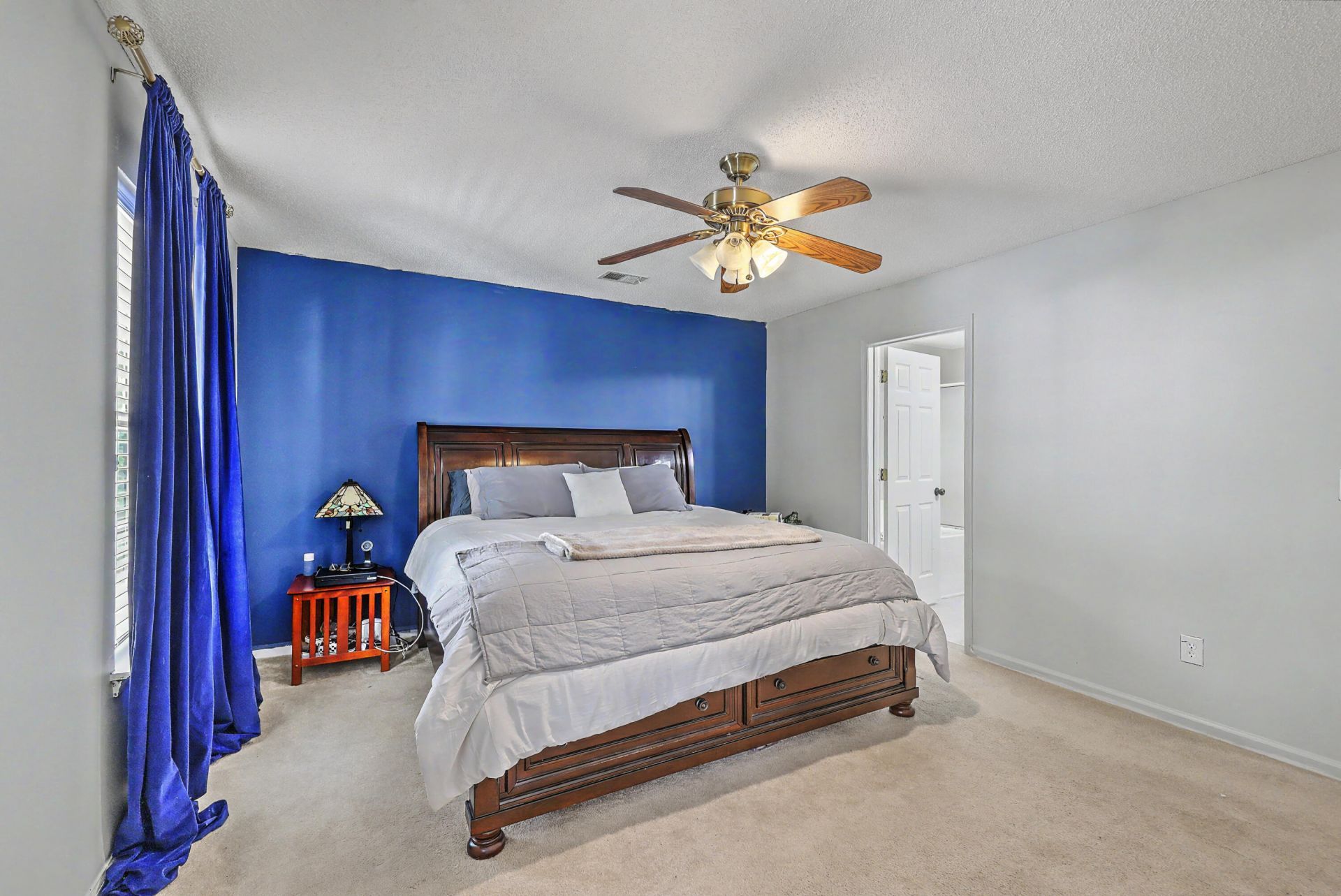 300 Dunning Road Photo 18