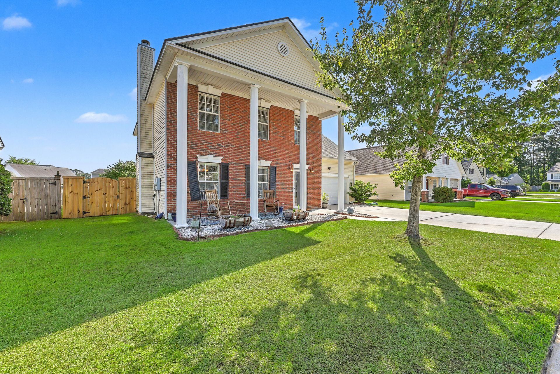 300 Dunning Road Photo 32