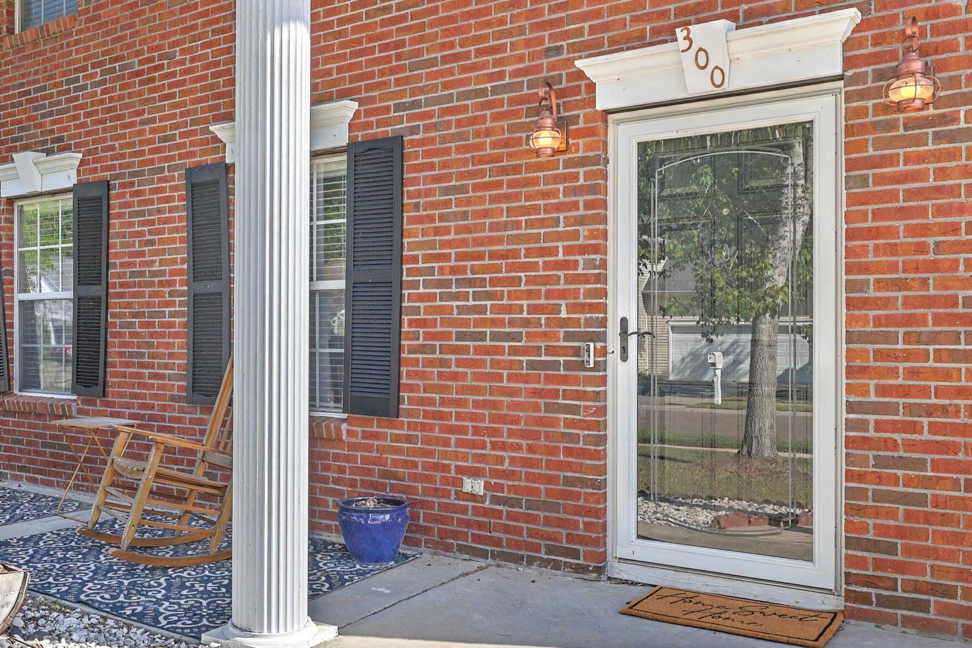 300 Dunning Road Photo 6