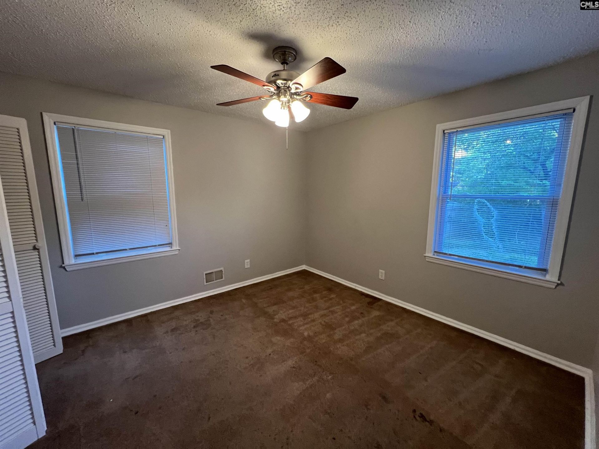 2014 Mary Hill Drive  Photo 14