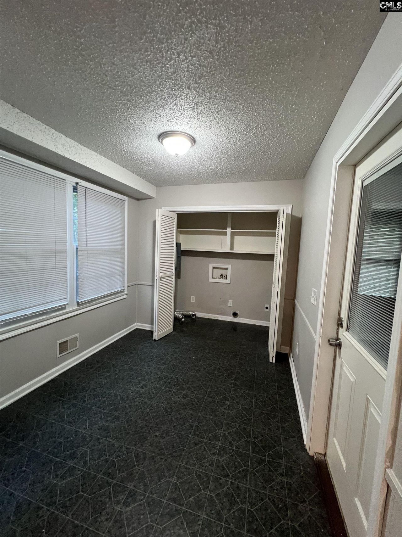 2014 Mary Hill Drive  Photo 19