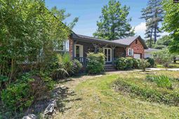 2014 Mary Hill Drive  photo 4