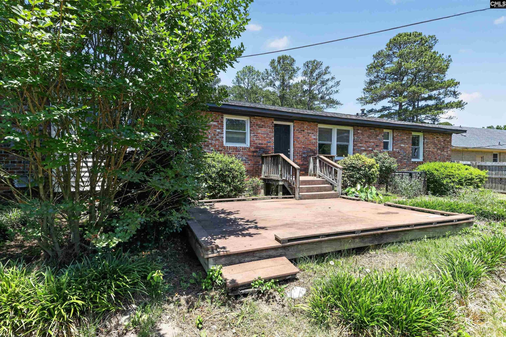 2014 Mary Hill Drive  Photo 4