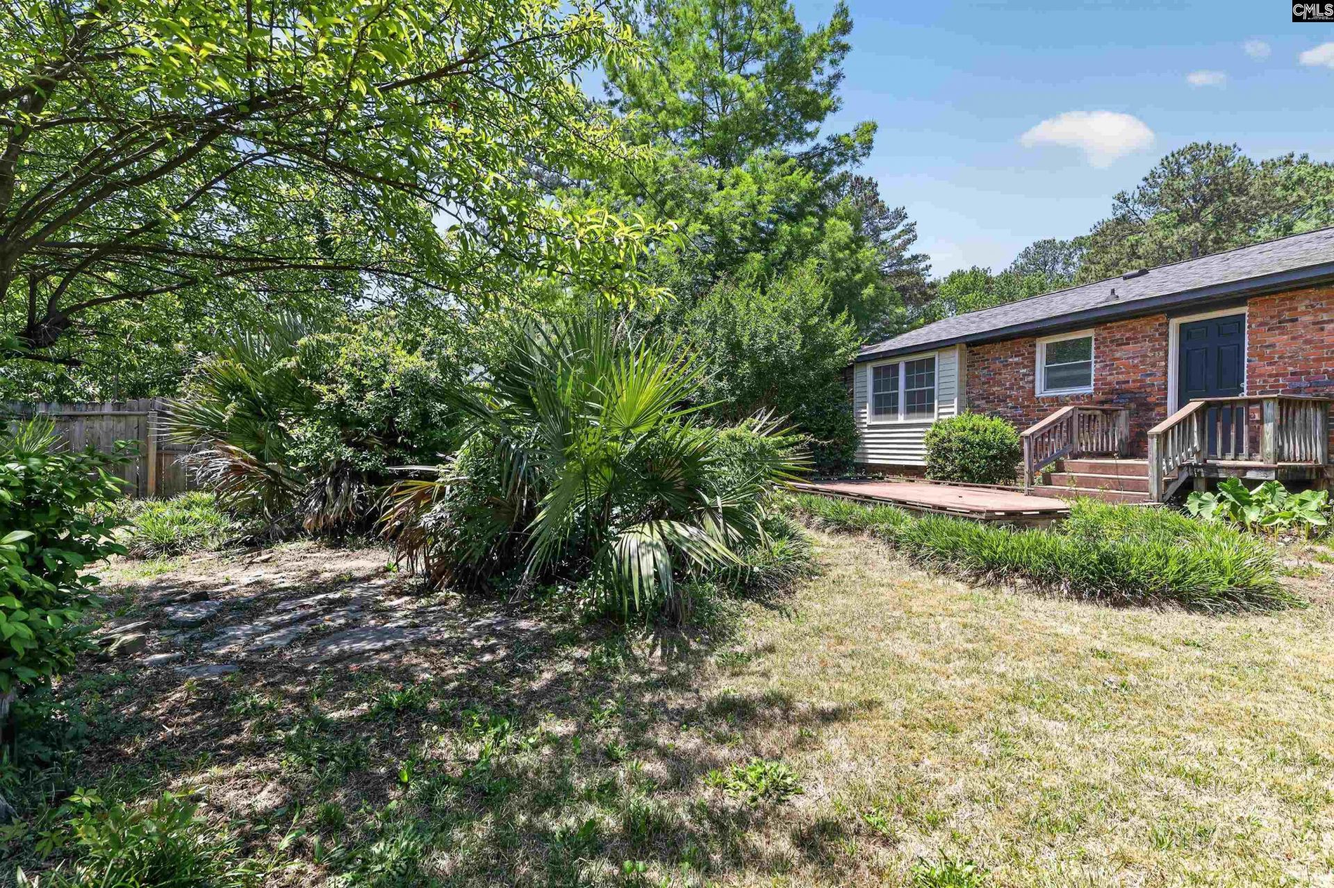 2014 Mary Hill Drive  Photo 6