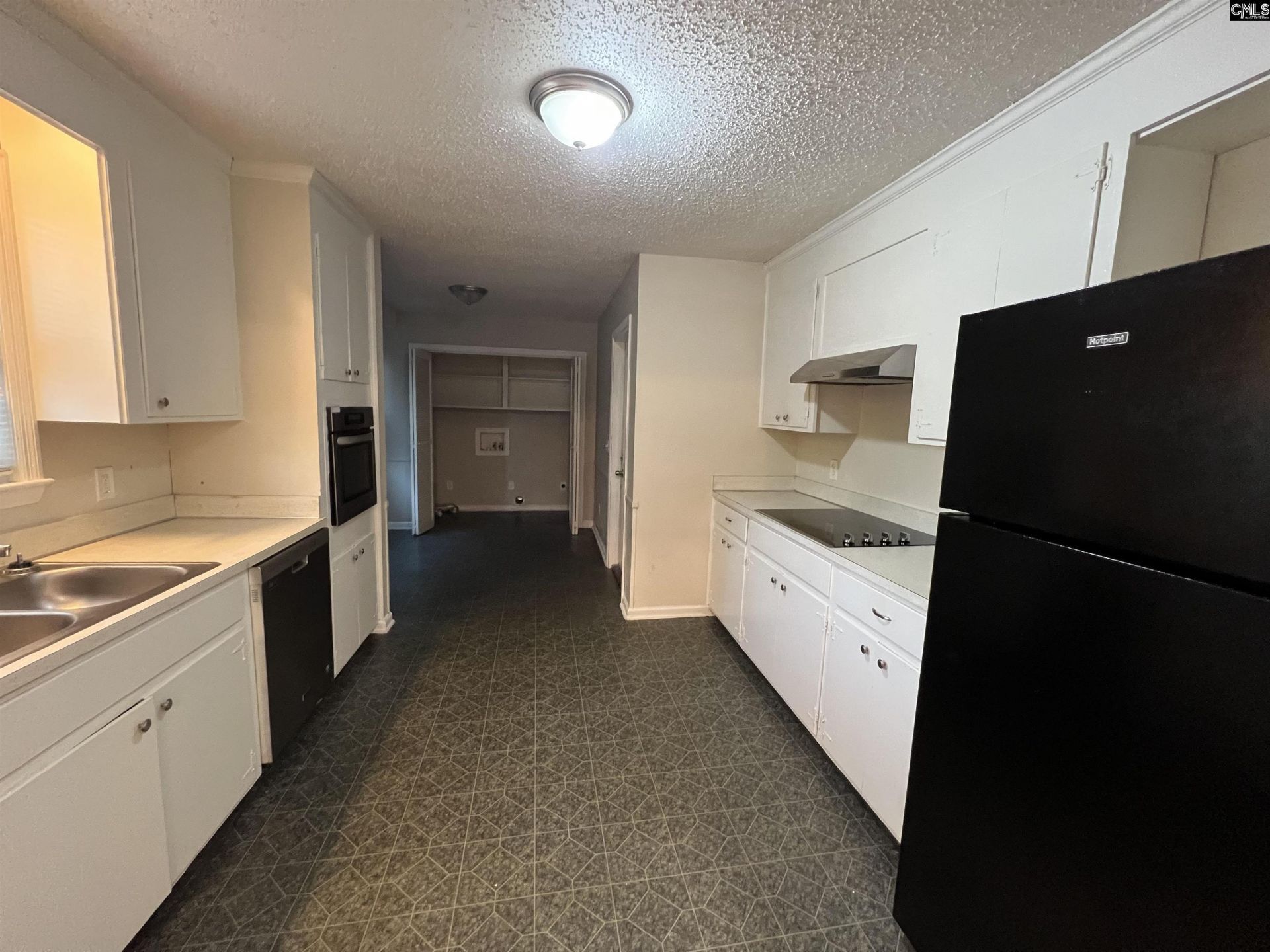 2014 Mary Hill Drive  Photo 9