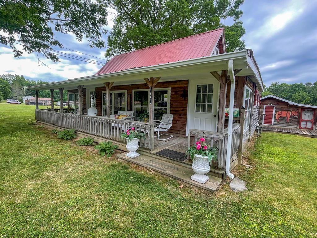 1960 Leffle Webb Road, Crossville, TN 38572 Main Photo