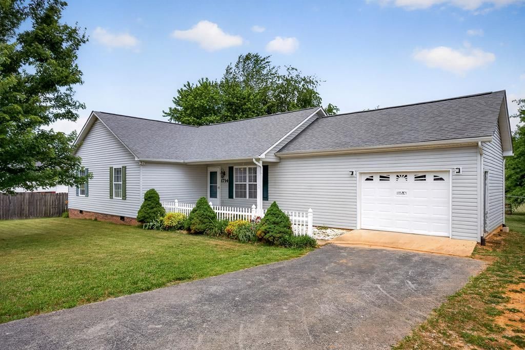 1714 Whitehall Court, Cookeville, TN 38501 Main Photo