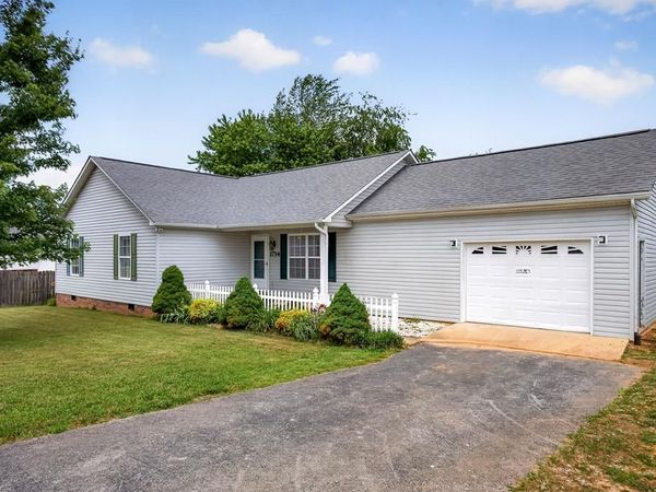 1714 Whitehall Court, Cookeville, TN 38501