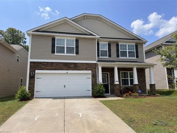 3714 Village Springs Drive , High Point, NC 27265