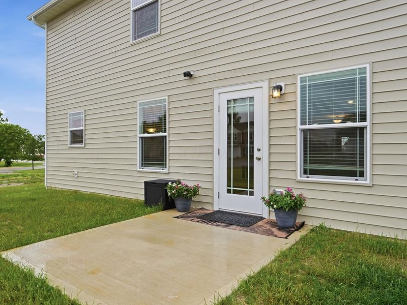 317 Genoa Road, Commercial Point, OH 43116 Photo 4