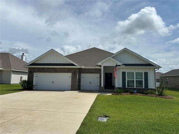 11037 Secretariat Boulevard , Daphne, AL 36526