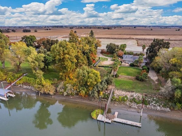 3103 Garden Hwy, Sacramento, CA 95833
