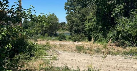 3103 Garden Hwy, Sacramento, CA 95833 Photo