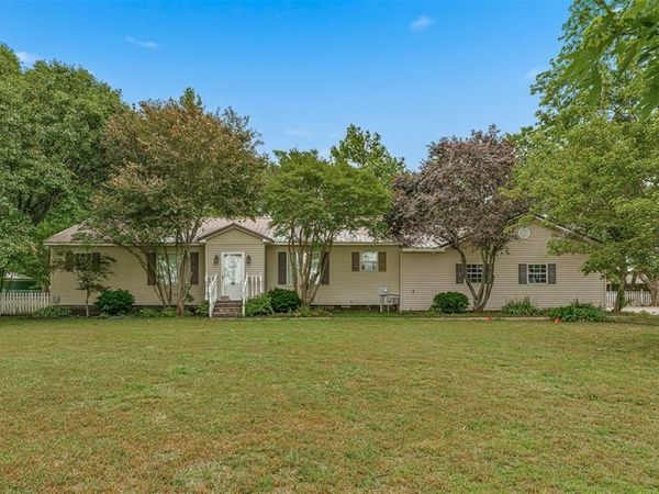4113 US HWY 61 , Steele, MO 63877