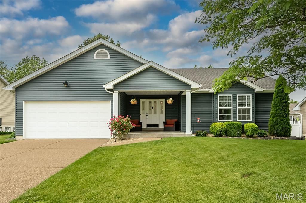 1865 Highgrove Drive , O Fallon, MO 63366 Main Photo