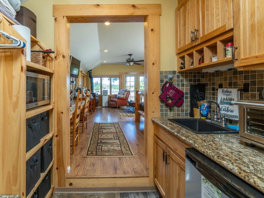Property Image 33
