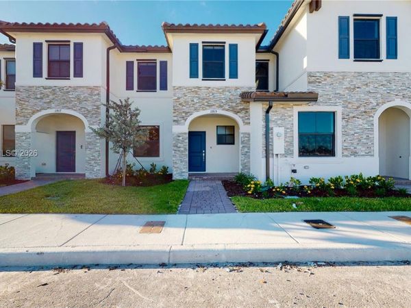 11815 SW 246 TER , Homestead, FL 33032
