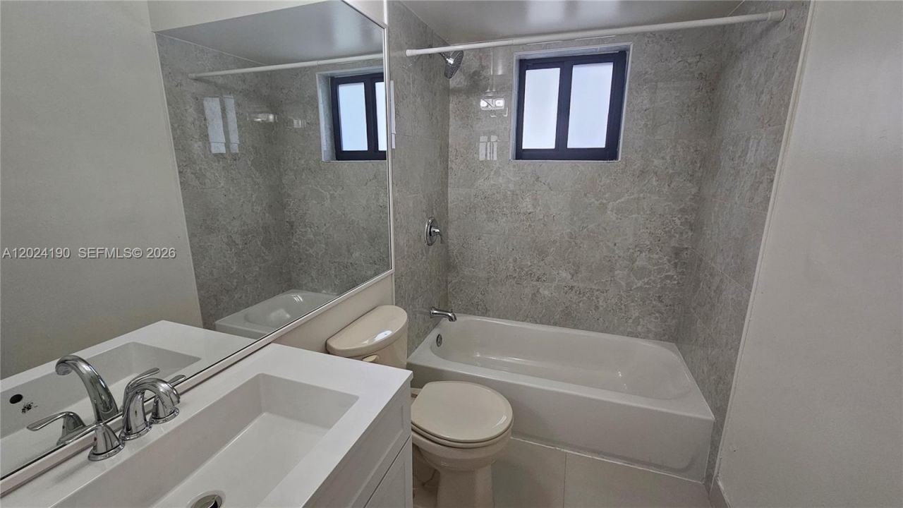 13404 SW 62nd St , Unit 110L, Miami, FL 33183 Photo