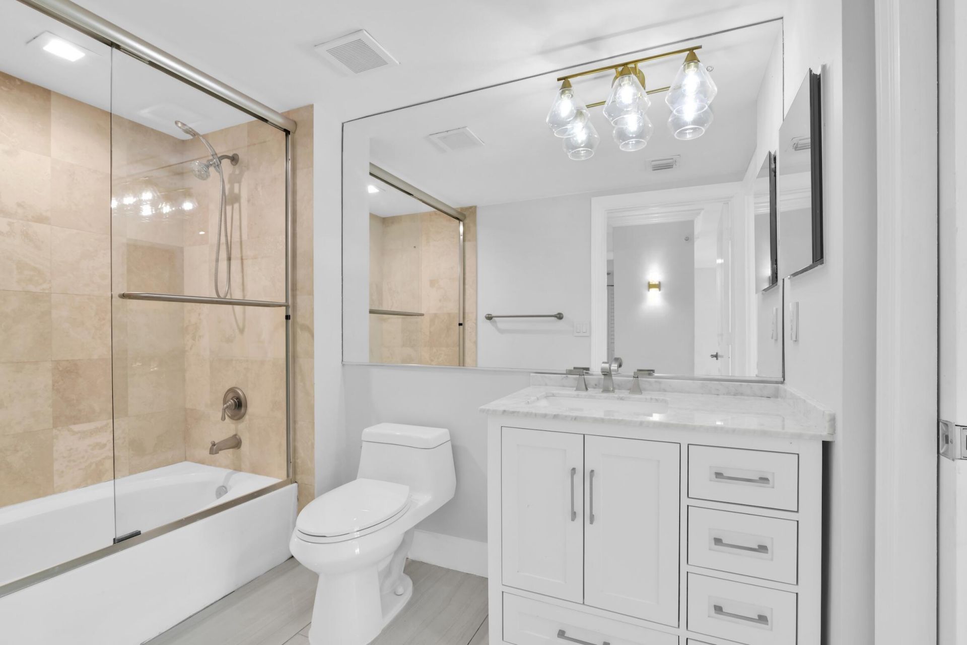 99 SE Mizner Boulevard, Unit 223, Boca Raton, FL 33432 Photo