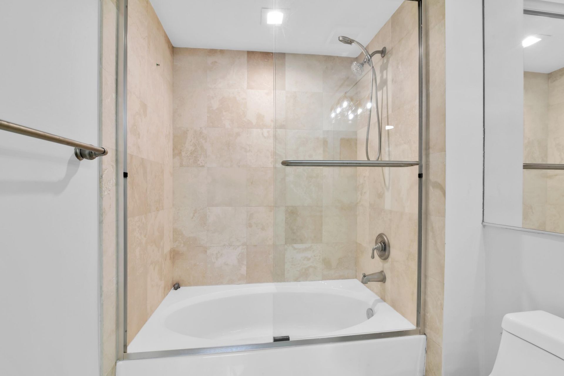 99 SE Mizner Boulevard, Unit 223, Boca Raton, FL 33432 Photo