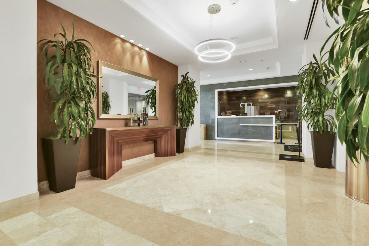 99 SE Mizner Boulevard, Unit 223, Boca Raton, FL 33432 Photo