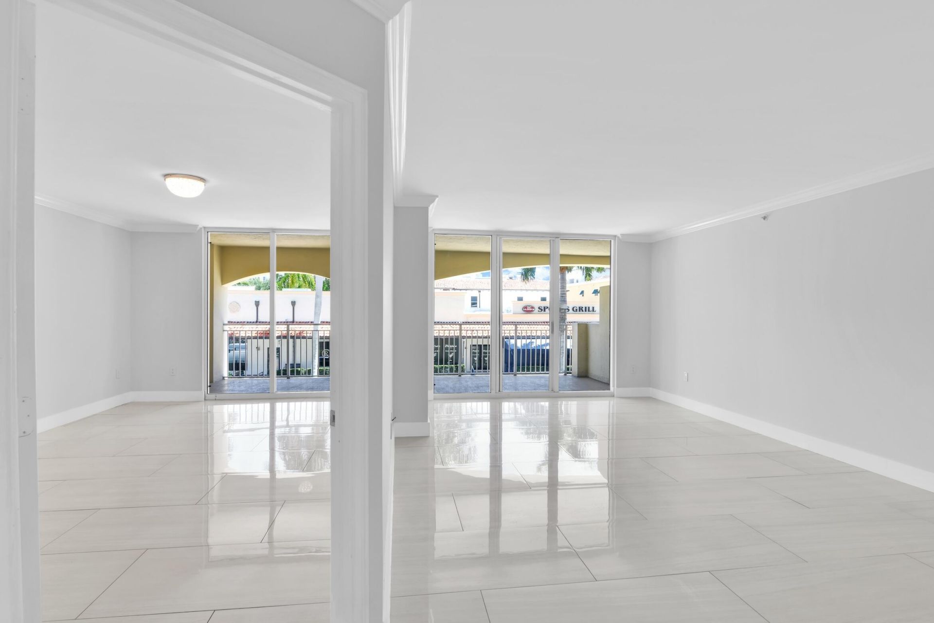 99 SE Mizner Boulevard, Unit 223, Boca Raton, FL 33432 Photo