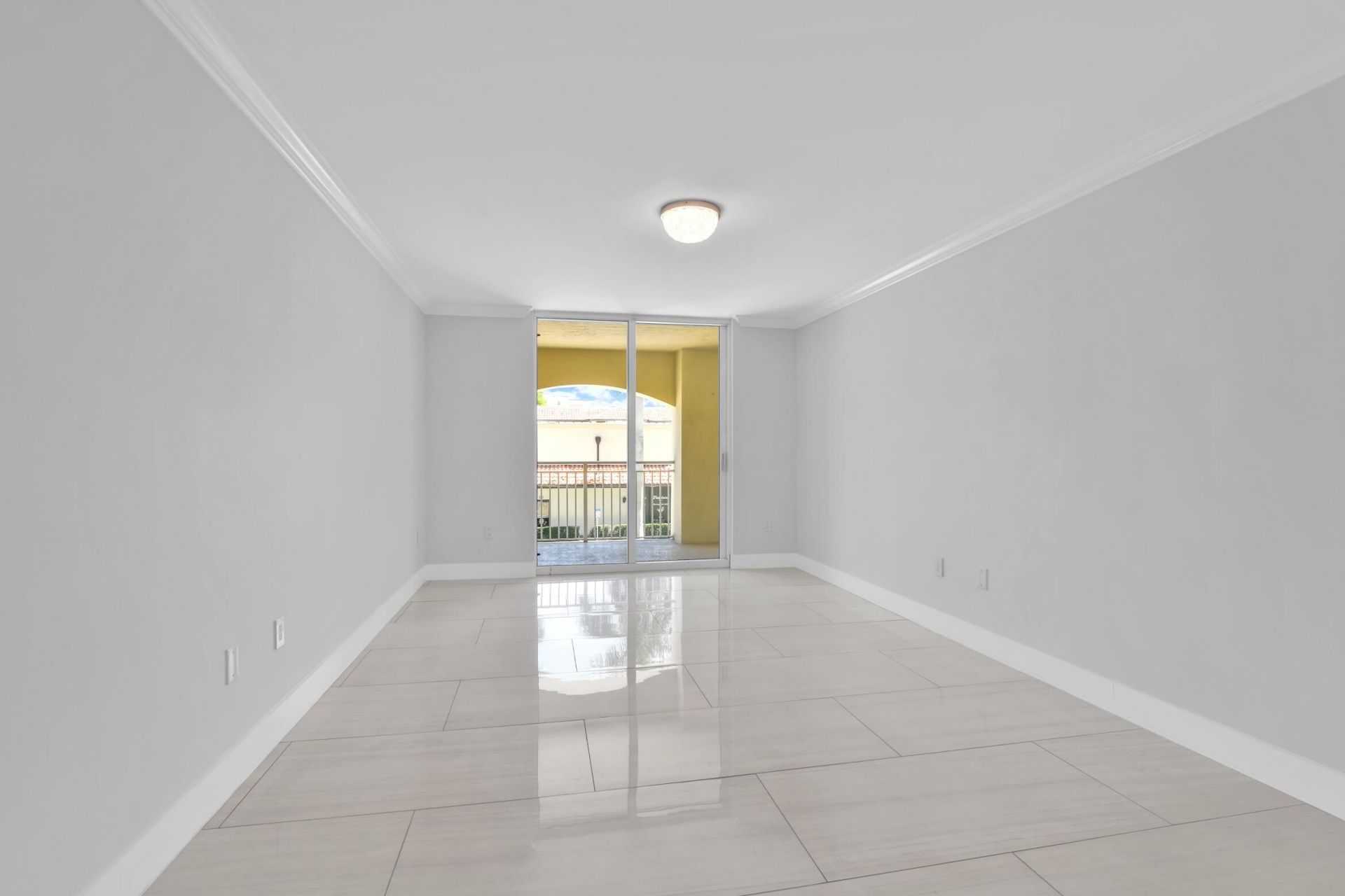 99 SE Mizner Boulevard, Unit 223, Boca Raton, FL 33432 Photo