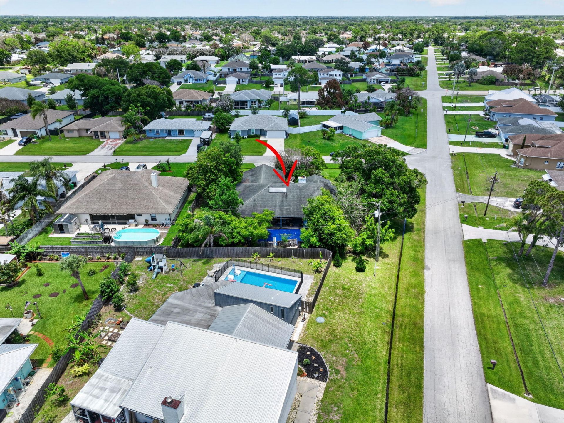 674 SE Starfish Avenue, Port Saint Lucie, FL 34983 Photo