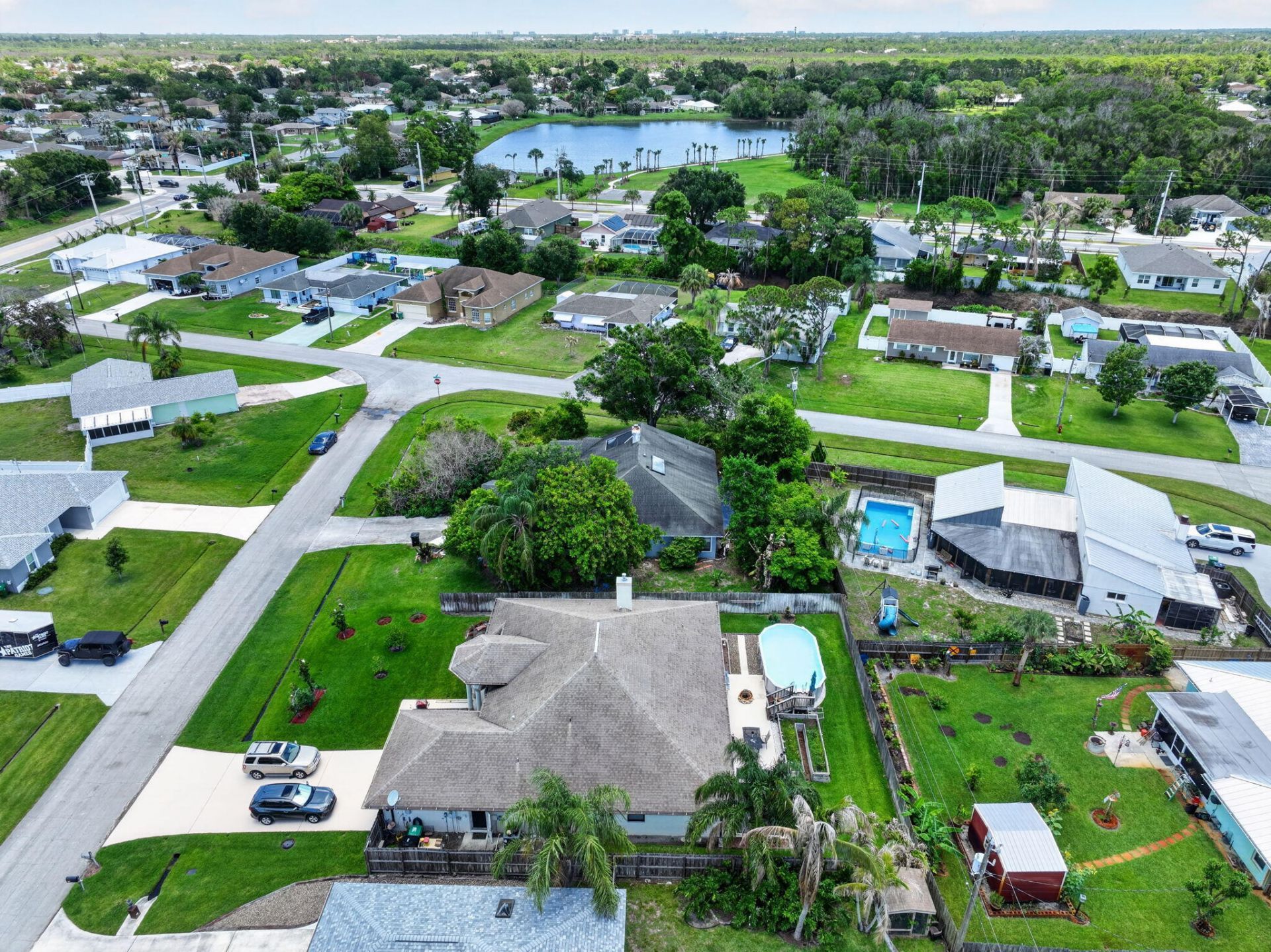 674 SE Starfish Avenue, Port Saint Lucie, FL 34983 Photo
