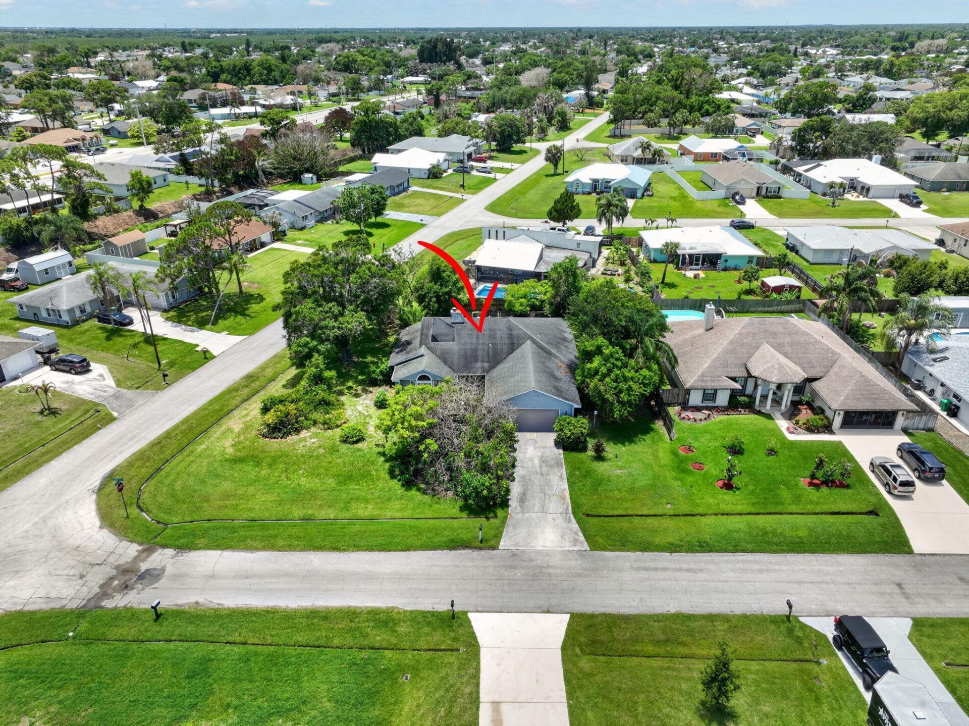 674 SE Starfish Avenue, Port Saint Lucie, FL 34983 Photo