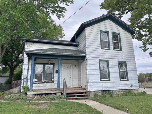 102 Union Street, Janesville, WI 53548