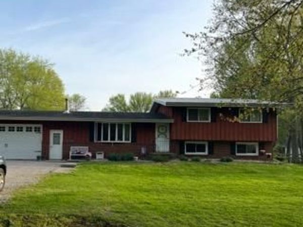 5036 Onway Drive, Ottawa Lake, MI 49267