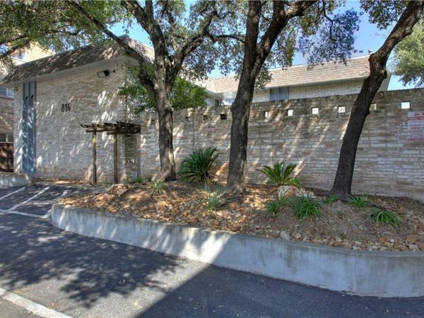 816 W North Loop BLVD, Unit 107, Austin, TX 78756