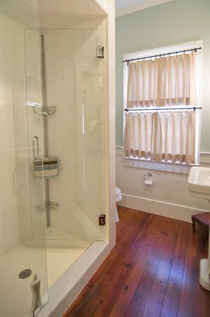 1255 Harborview Lane Photo 9