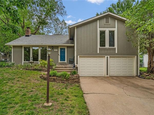 1916 Atchison Avenue, Lawrence, KS 66047