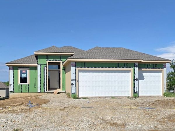 4525 145th Court, Basehor, KS 66007