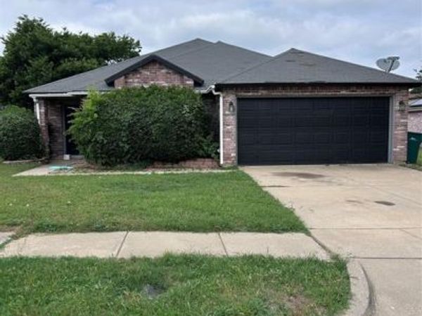 701 King Street, Cedar Hill, TX 75104