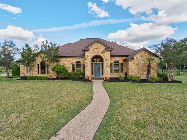 416 Shadywood Lane , Dripping Springs, TX 78620